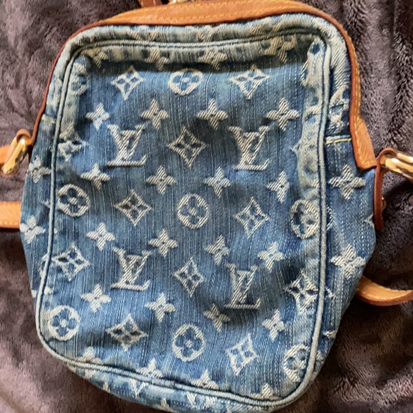 Louis Vuitton Denim Crossbody - Picture 2 of 3